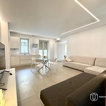 Roma Luxe * Turin